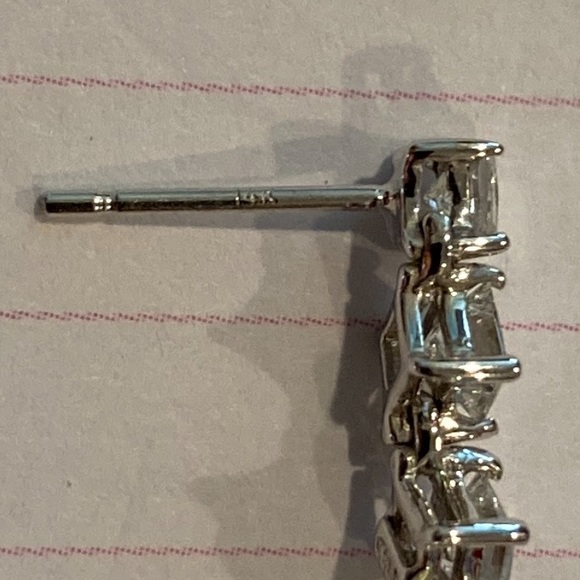 Diamonds With Appraisal! - Picture 7 of 16